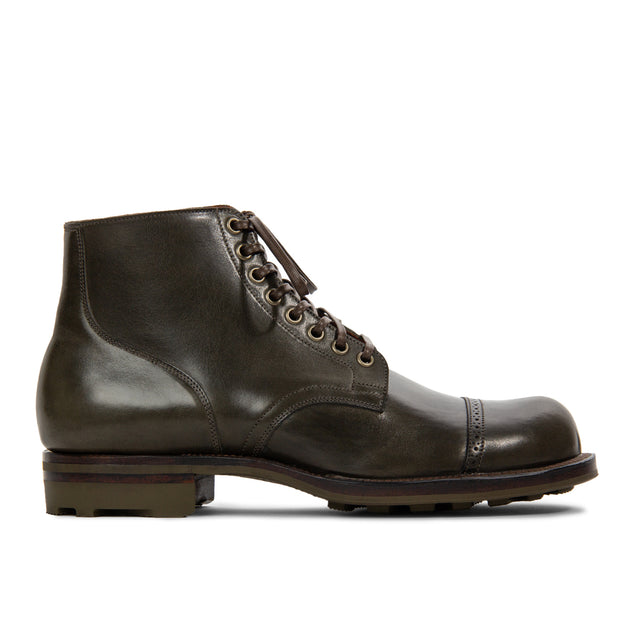 https://viberg.jp/cdn/shop/files/VIBERG_SS23_ServiceBoot2040_Oliva_1.jpg?v=1695746239&width=640